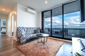 3br2ba Apt In Footscarypoolcar Parkwifi